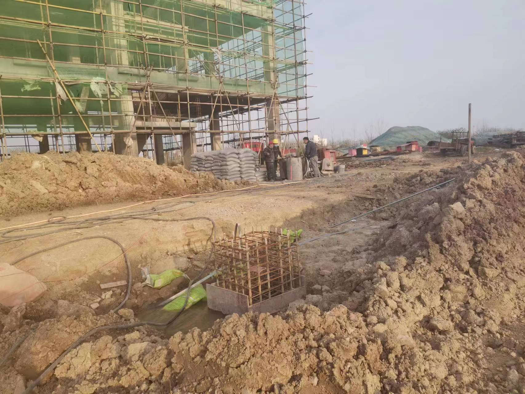 宽甸当桥梁出现裂缝的时候应该及时加固修补